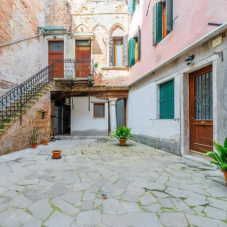 Cannaregio Romantic View Apartment Venezia Esterno foto